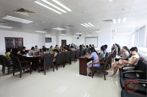 座谈会现场.jpg
