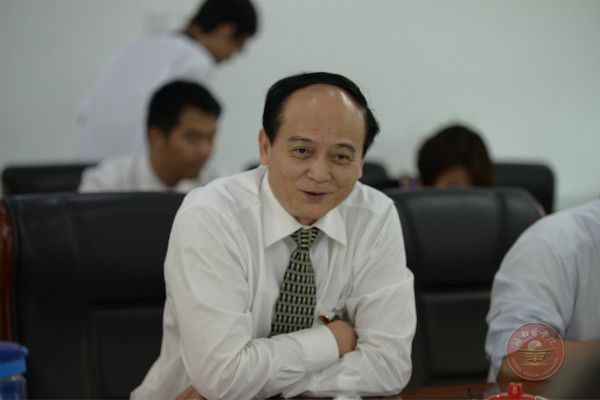 廖小平书记解答专家问题.jpg